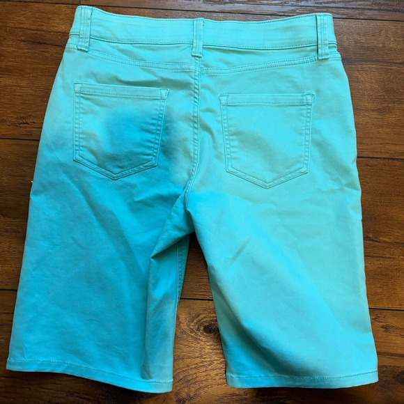 Liz Claiborne Women's Shorts Sz 10 Mid Rise Cotton Blended Bermuda Sara - Picture 4 of 7